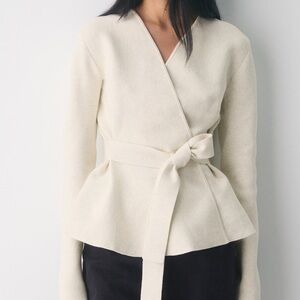 Aritizia Cream Wrap Blazer